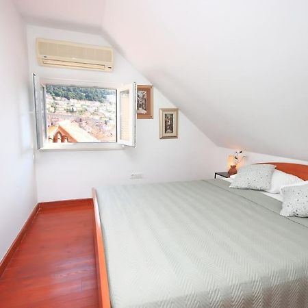 Bohemian Apartment City Center - 2 Bedroom ドゥブロブニク エクステリア 写真
