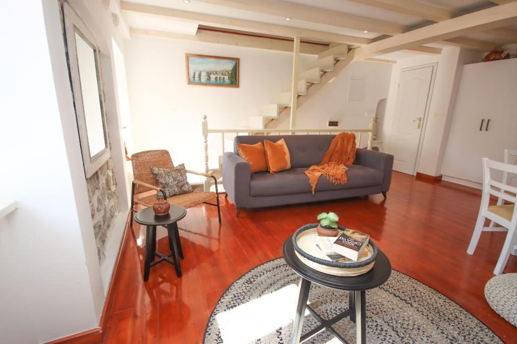 Bohemian Apartment City Center - 2 Bedroom ドゥブロブニク エクステリア 写真